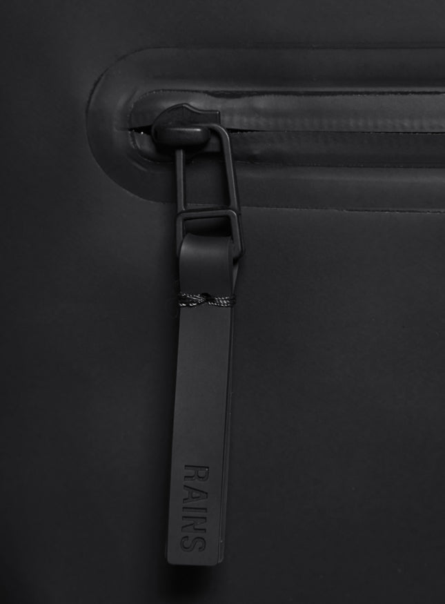 9-13320 ROLLTOP BACKPACK W3