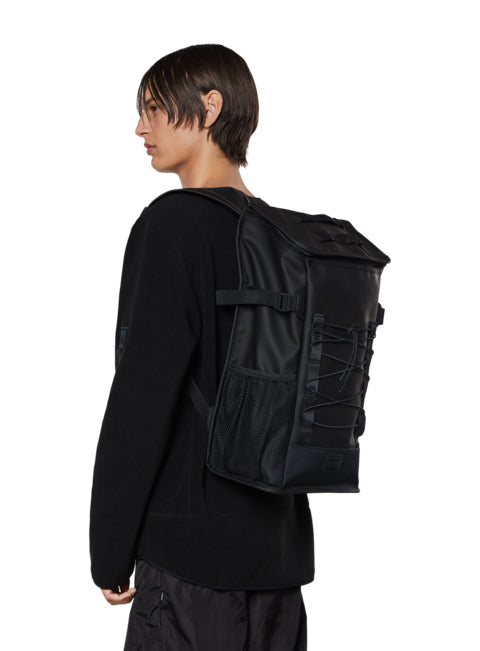 9-14340 TRAIL MOUNTAINEER BAG W3