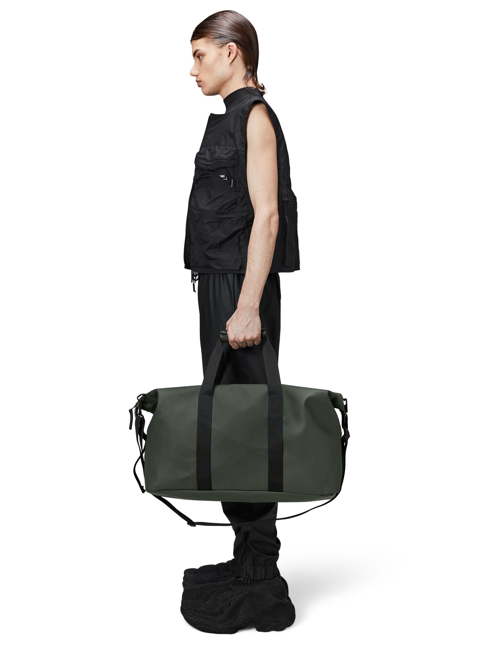 9-14200 HILO WEEKEND BAG W3