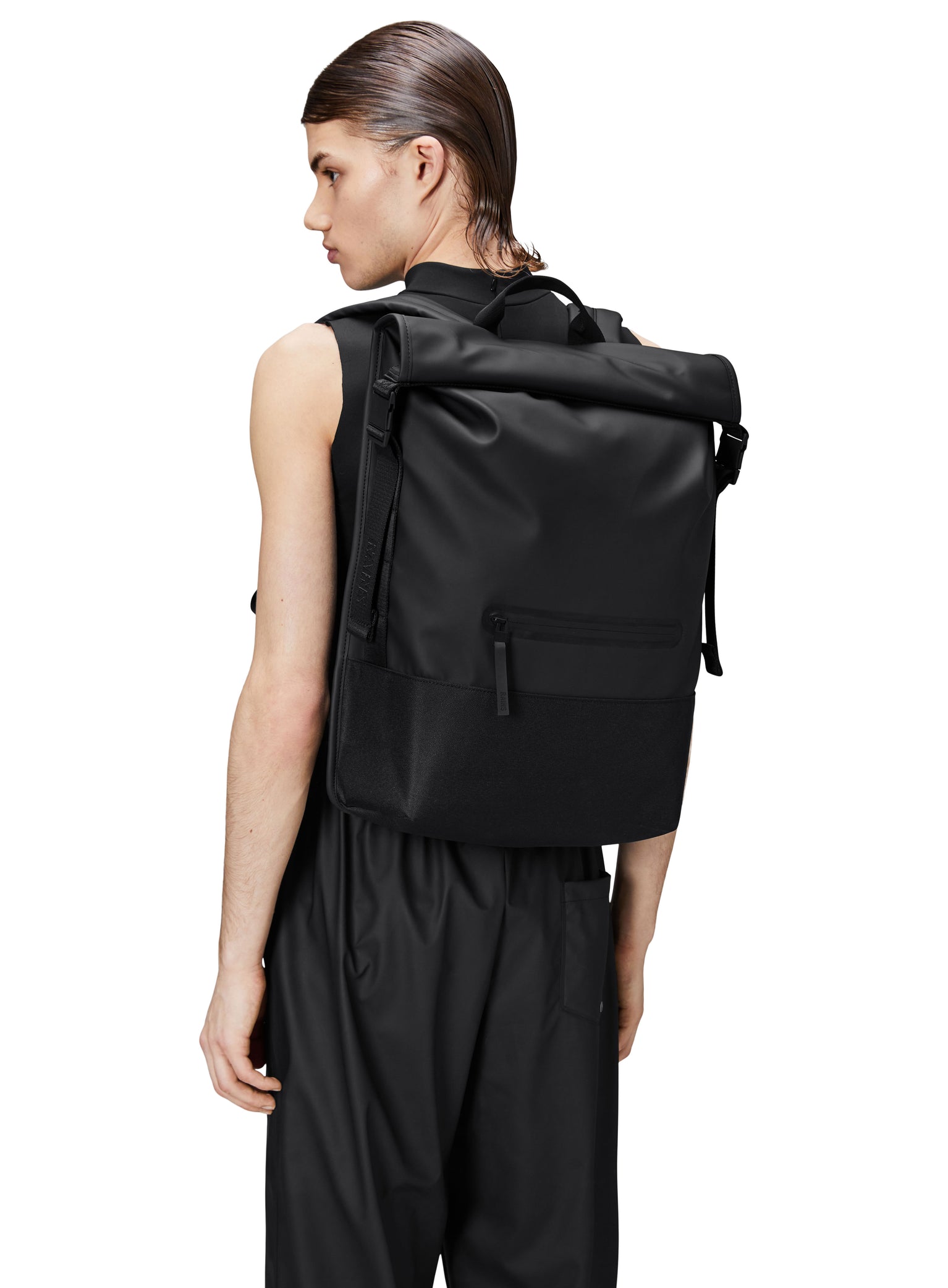 9-14320 TRAIL ROLLTOP BACKPACK