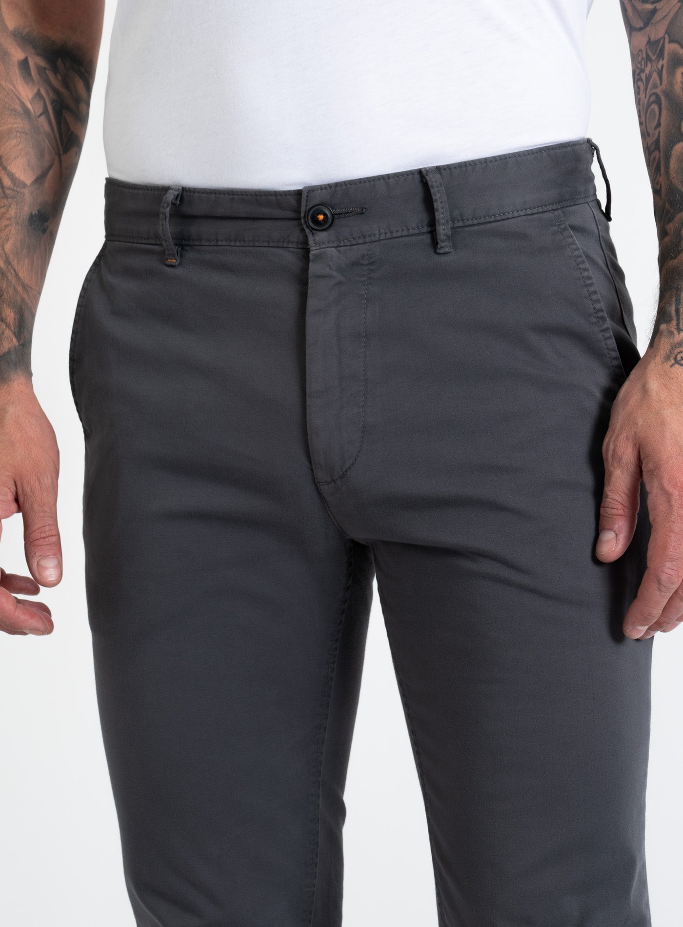 9-CHINO SLIM 0933