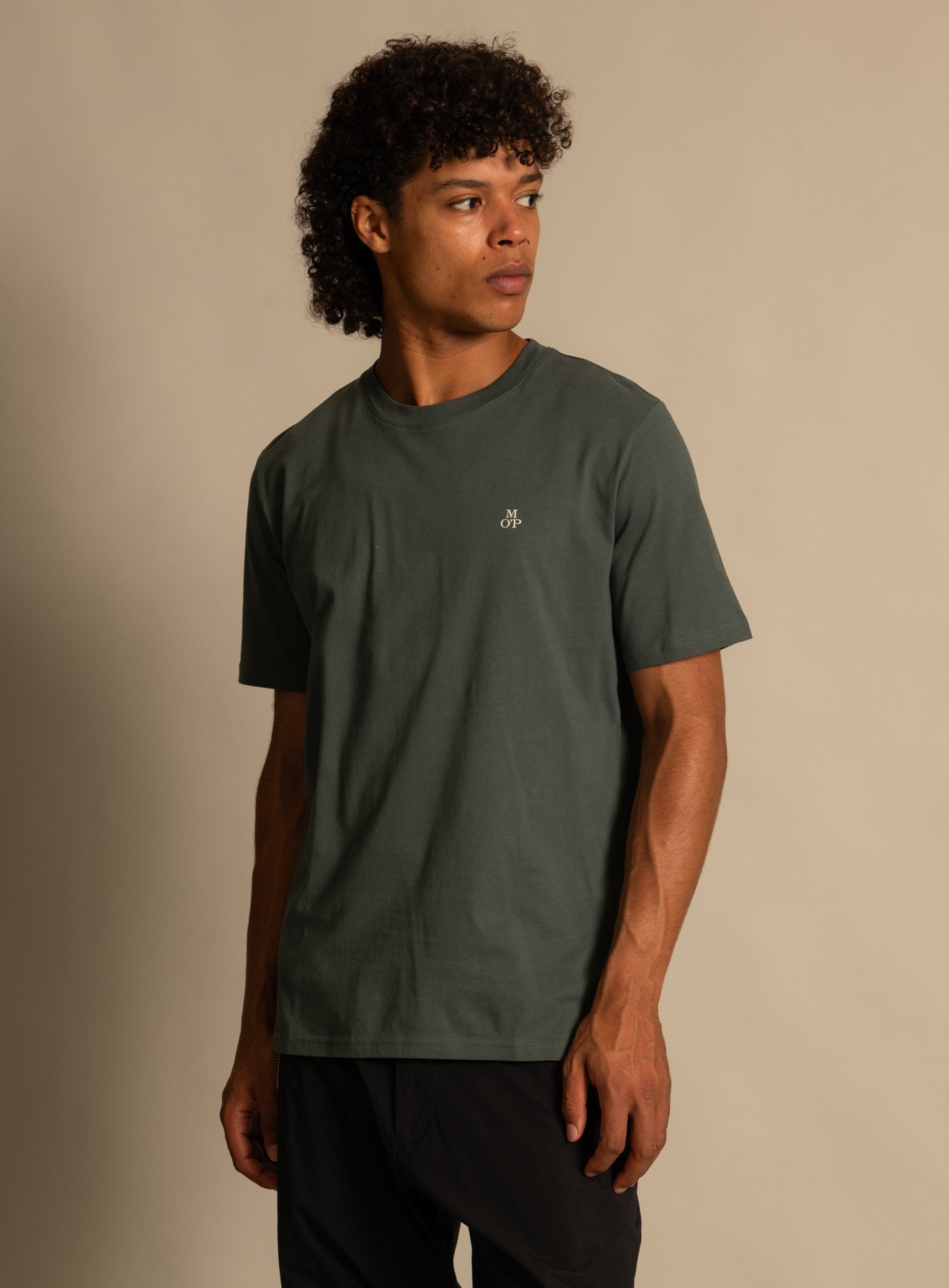 9-B21201251054 LOGO TEE