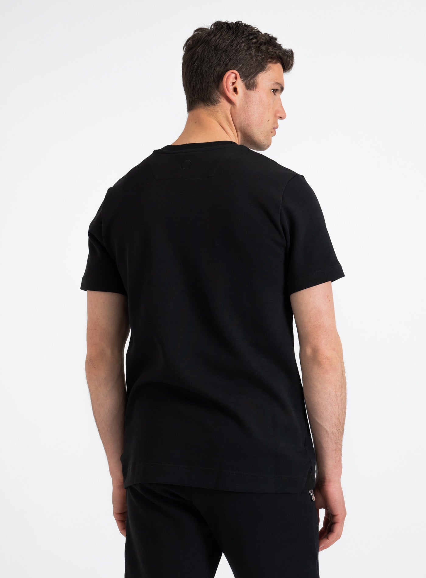 9-B1112.1224 Q-SERIES SWEAT TEE