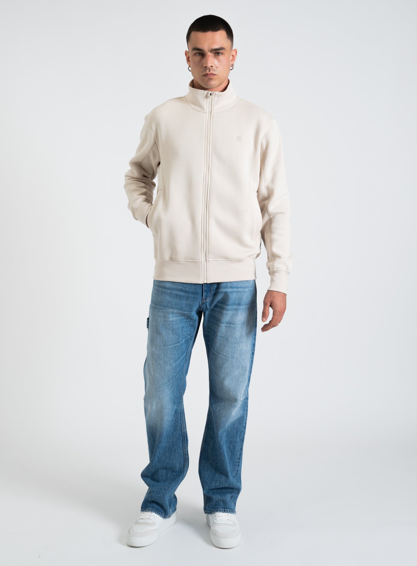 9-D24553-C235 TRACK JKT SW