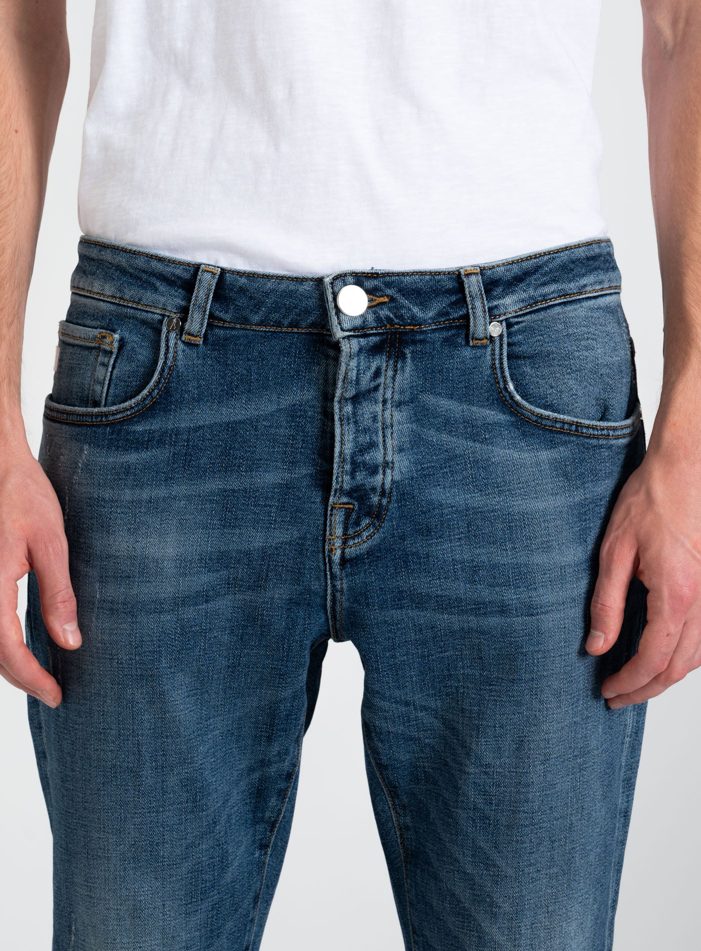 9-U2 SLIM FIT GGM09470