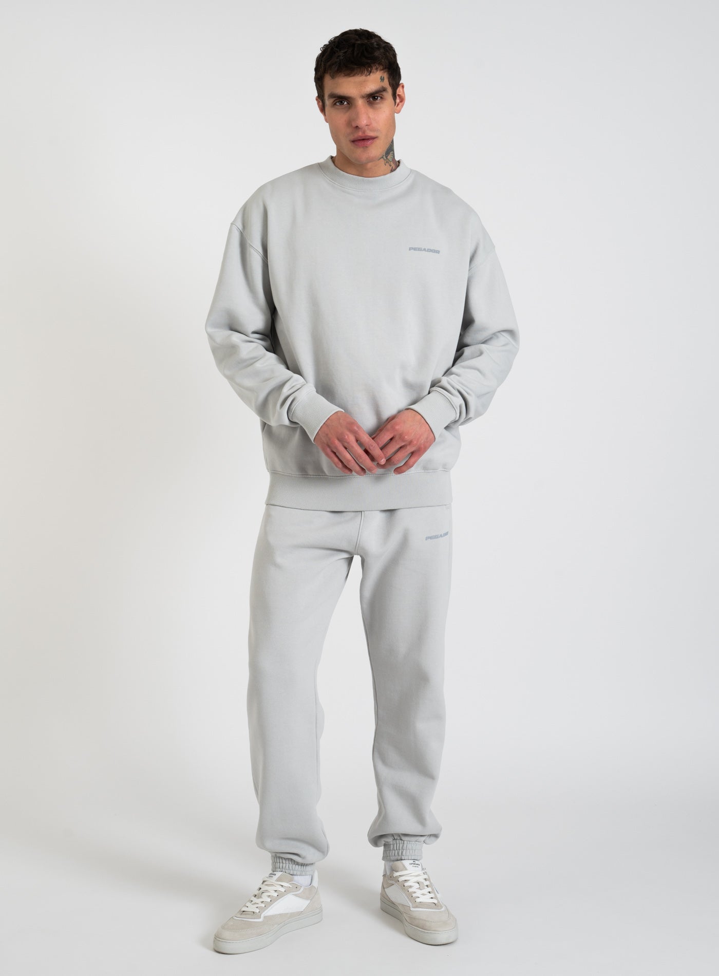 251-PGDR-1104 LOGO OS-SWEATER