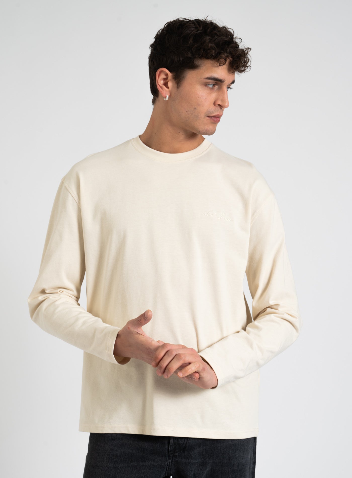 251-CREW LS LDM110038