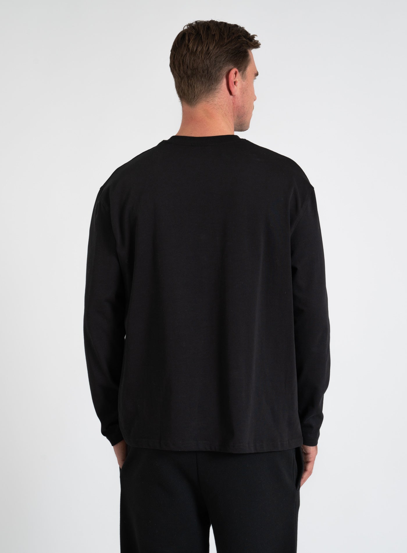 251-CREW LS LDM110038