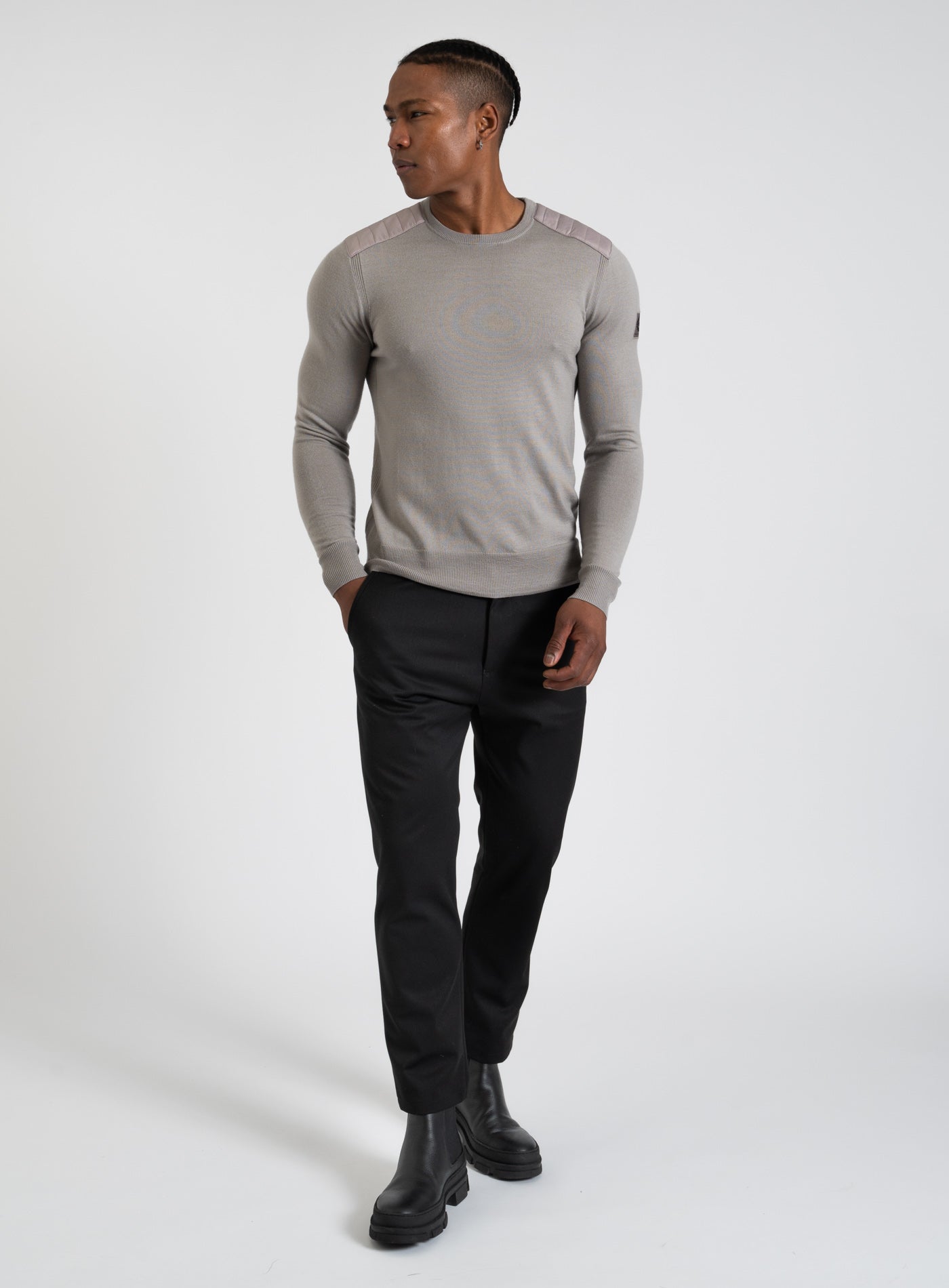 251-105304 KERRIGAN CREWNECK