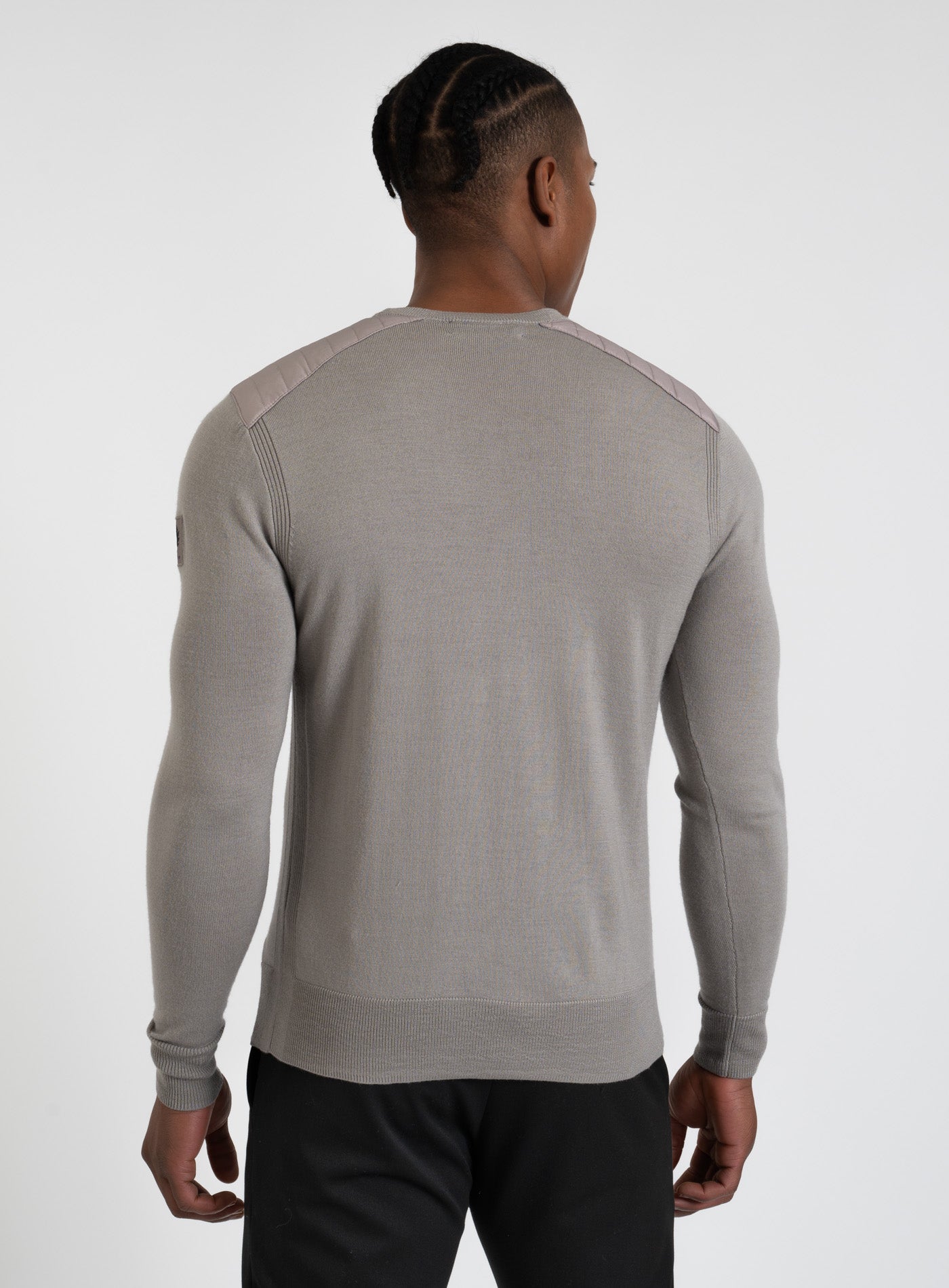 251-105304 KERRIGAN CREWNECK