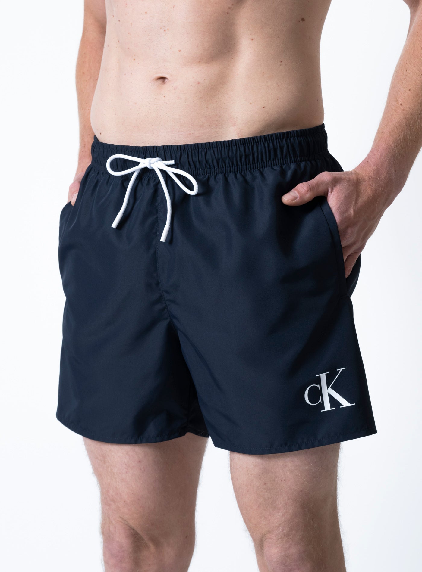 251-KM0KM01101 MEDIUM DRAWSTRING