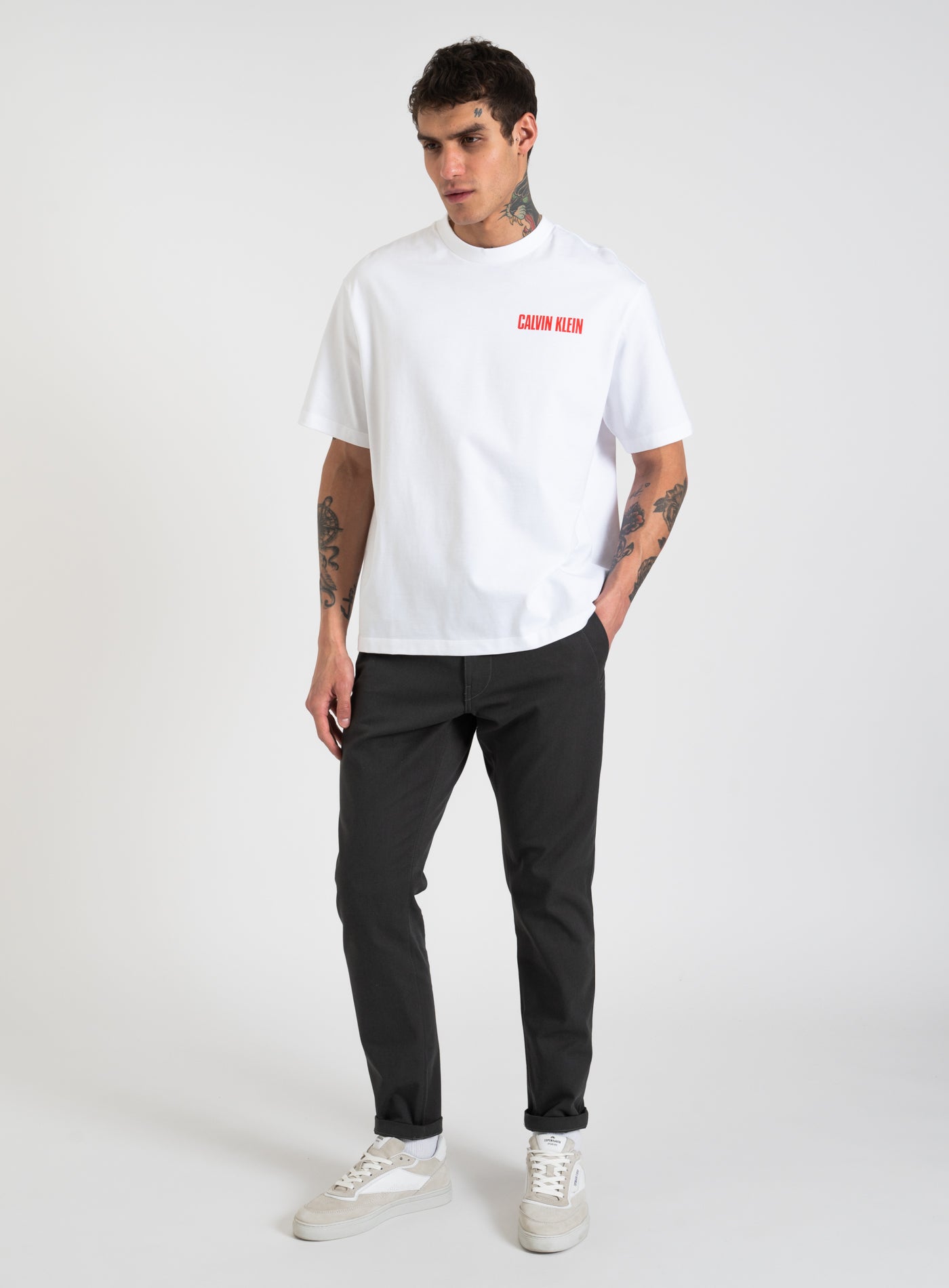 251-LV04RB851G SS 16S RLX VERT LOGO CN TEE