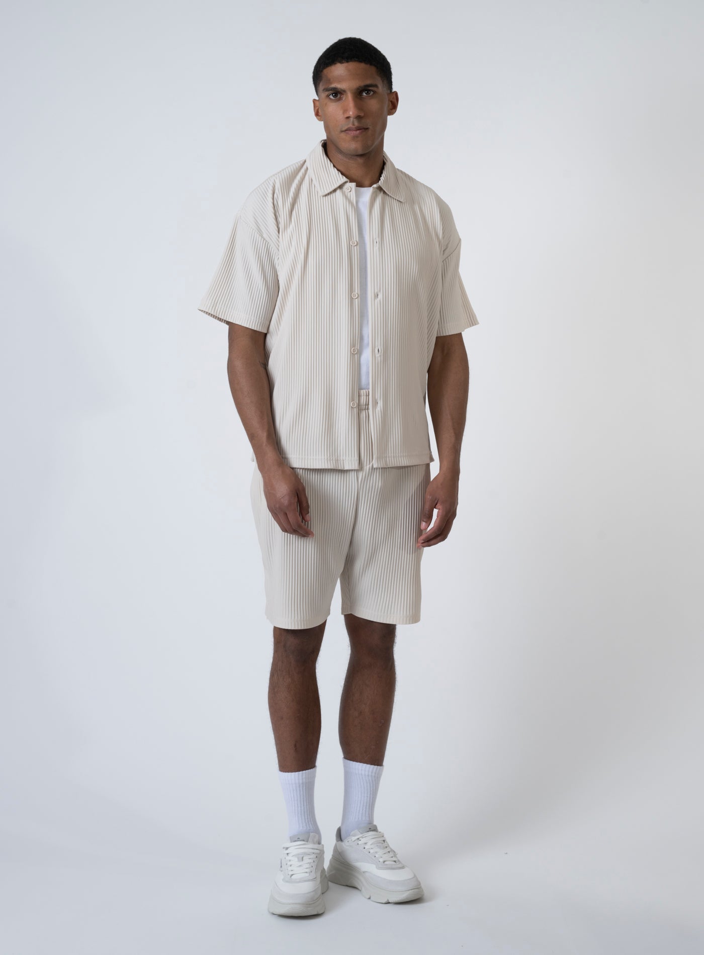 251-KARL INTERLUDE 12274987