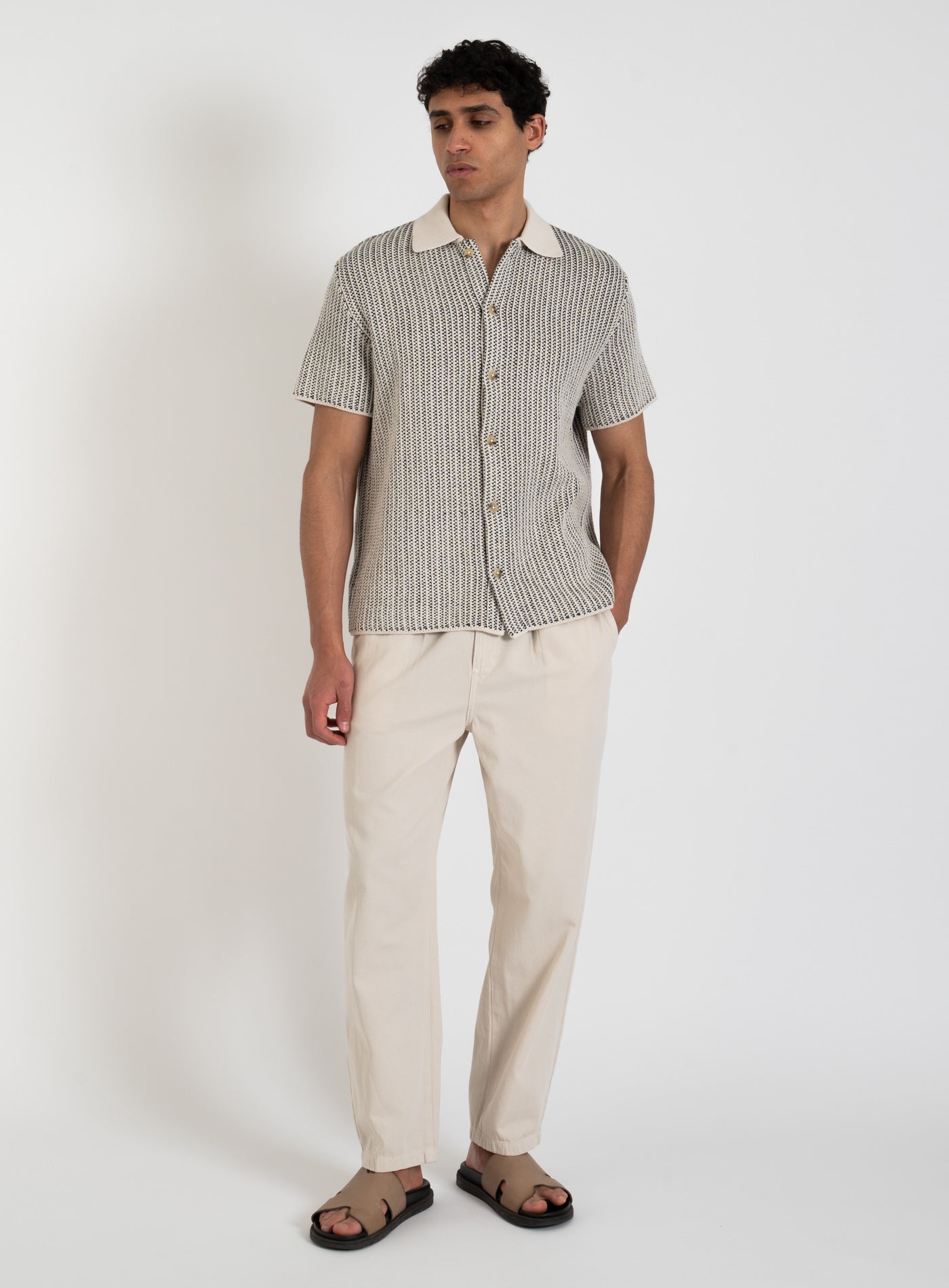 251-EASTON KNITTED 100310127