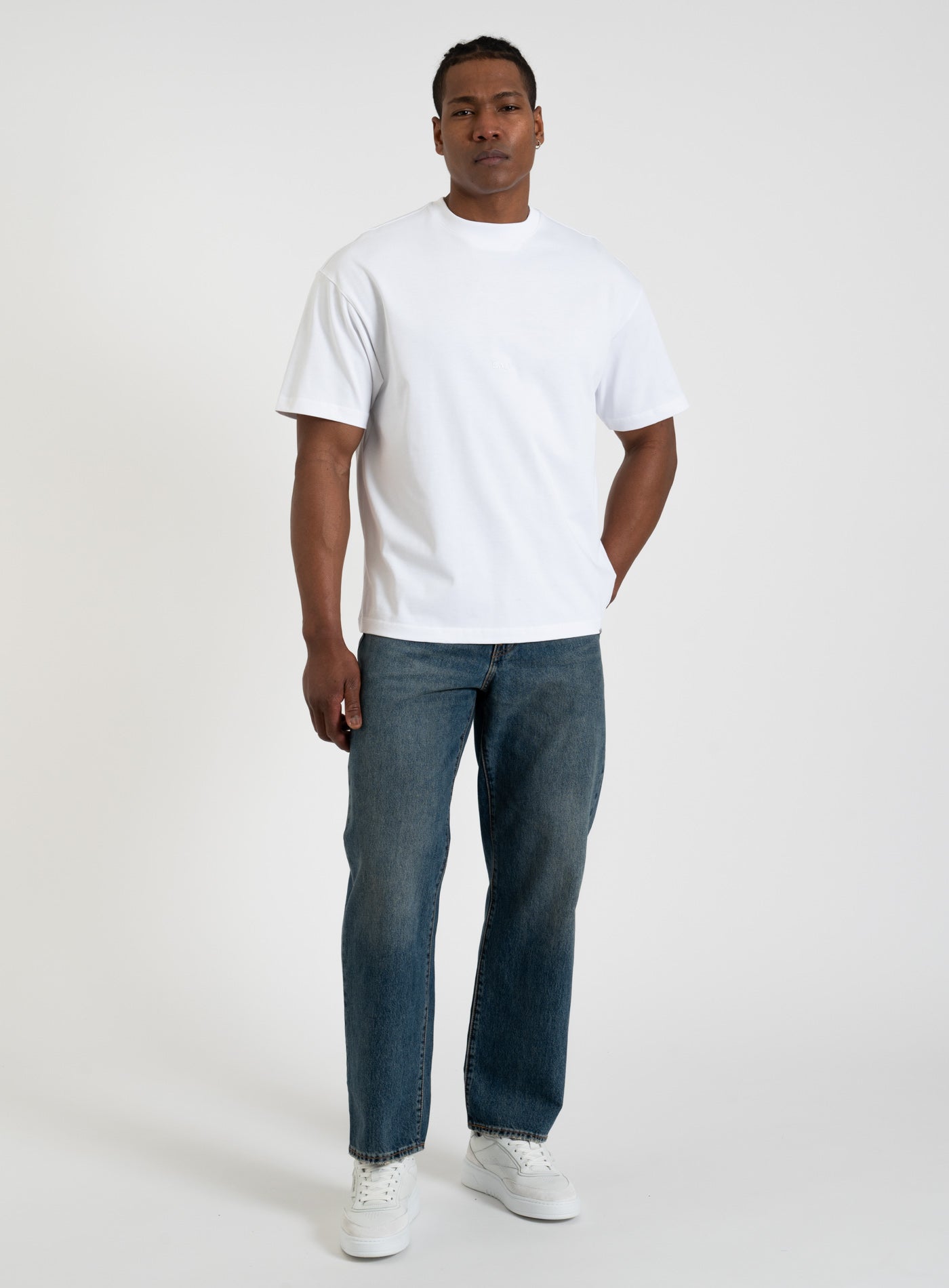9-B1112.1279 LOGO BOX T-SHIRT