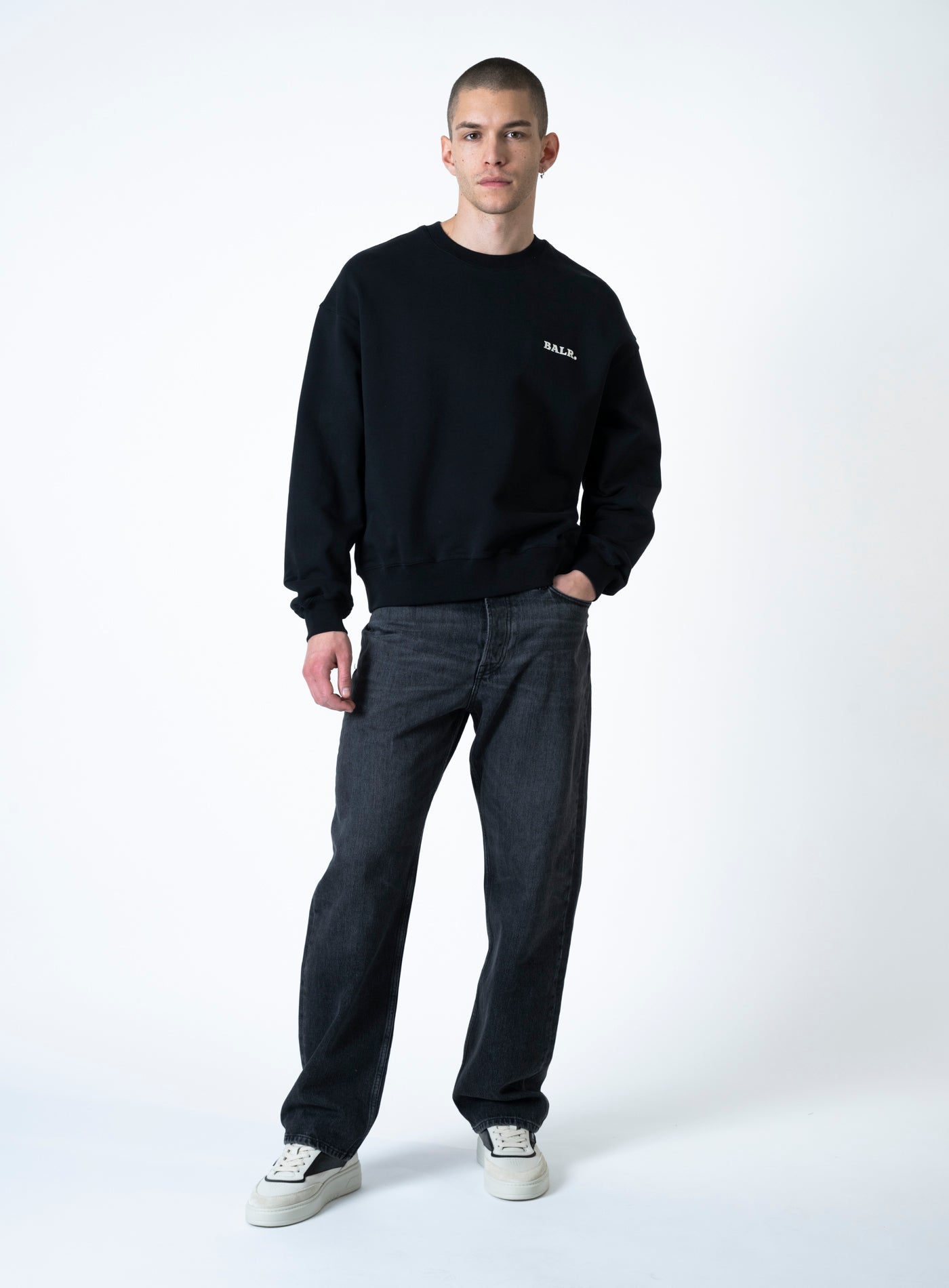 251-B1262.1097 GOTL BOX CREW NECK