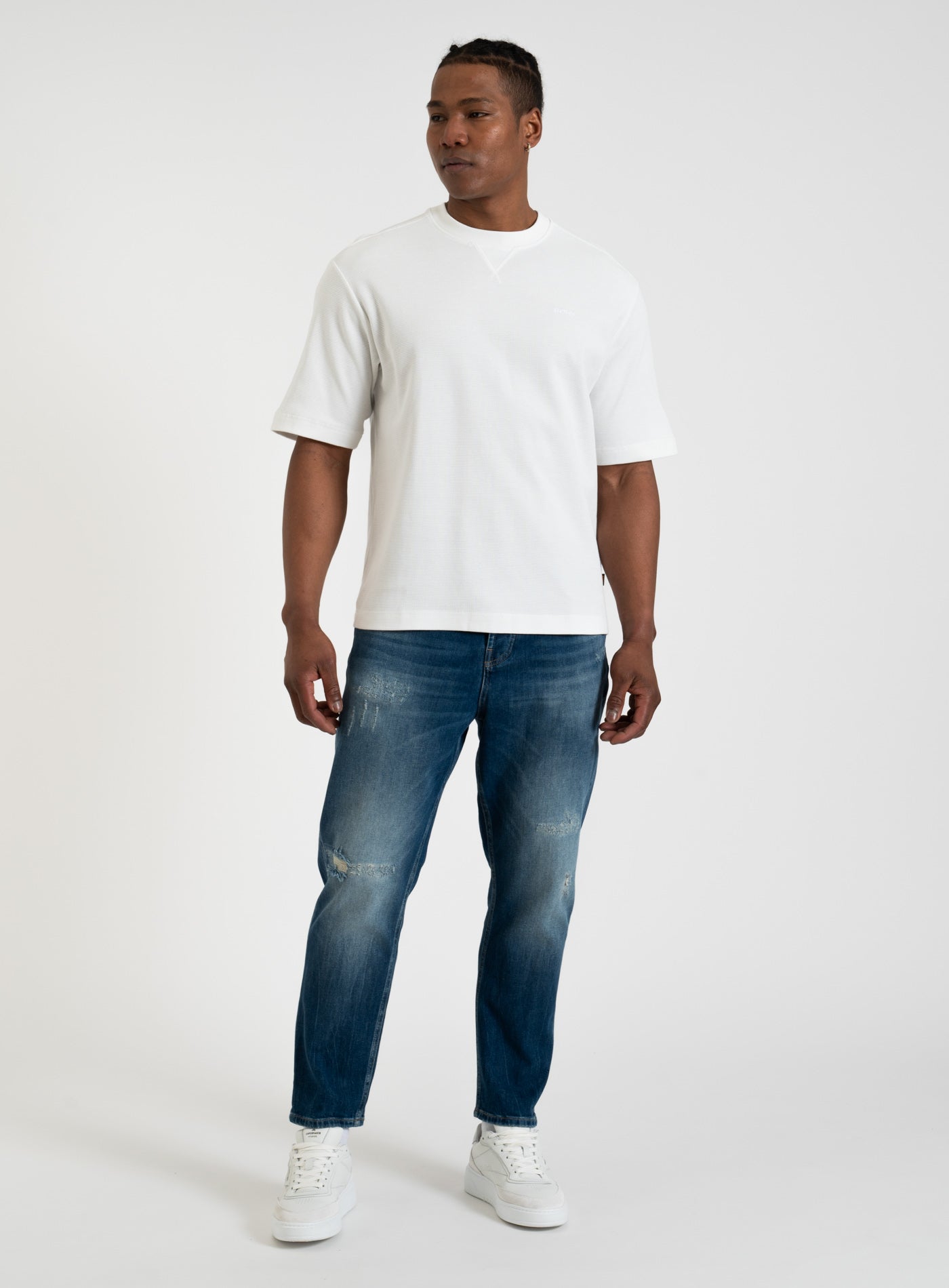 251-JUNGBUSCH COOL RELAXED GGM010060
