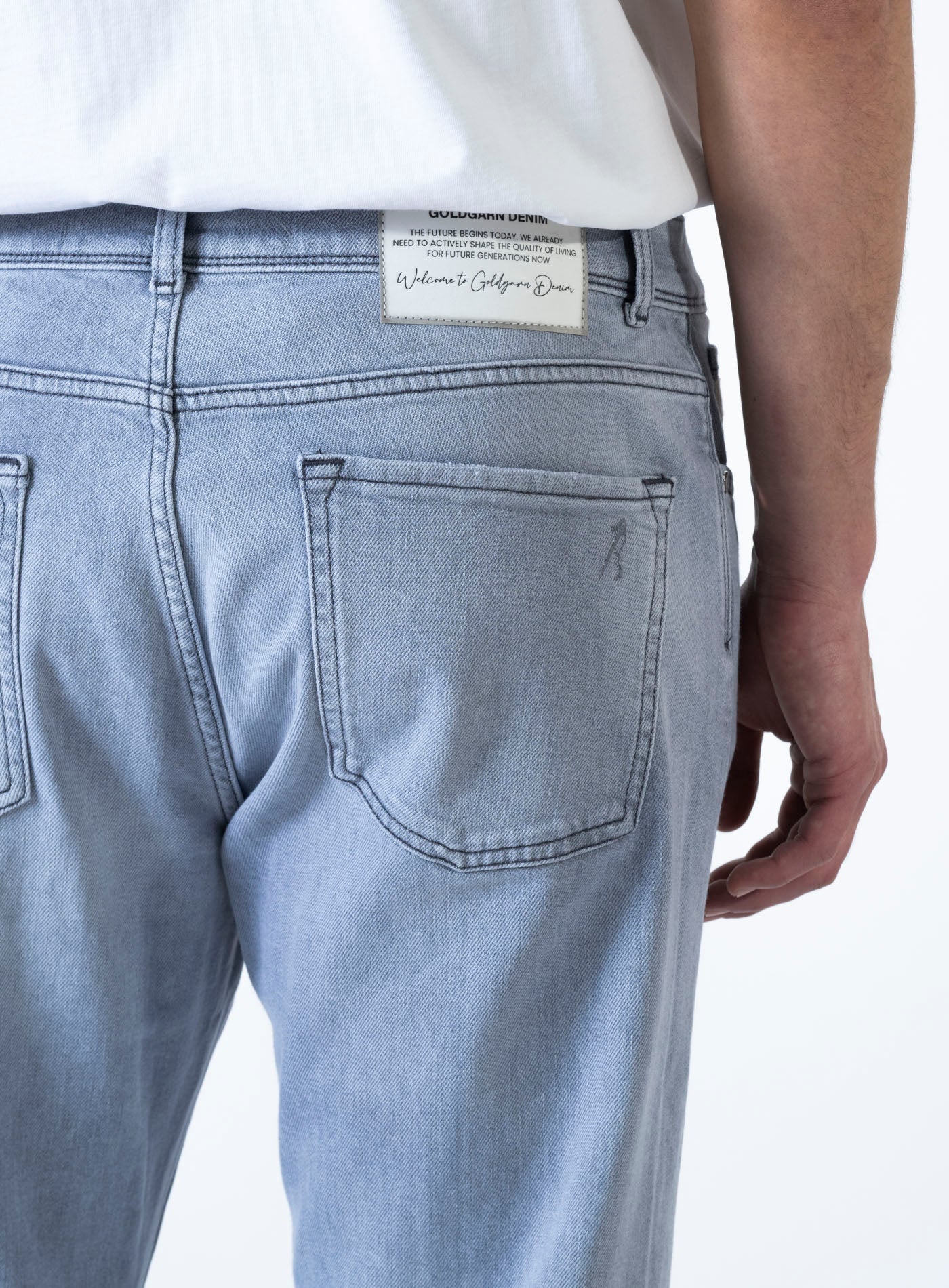 251-RHEINAU RELAXED CROPPED GGM10200