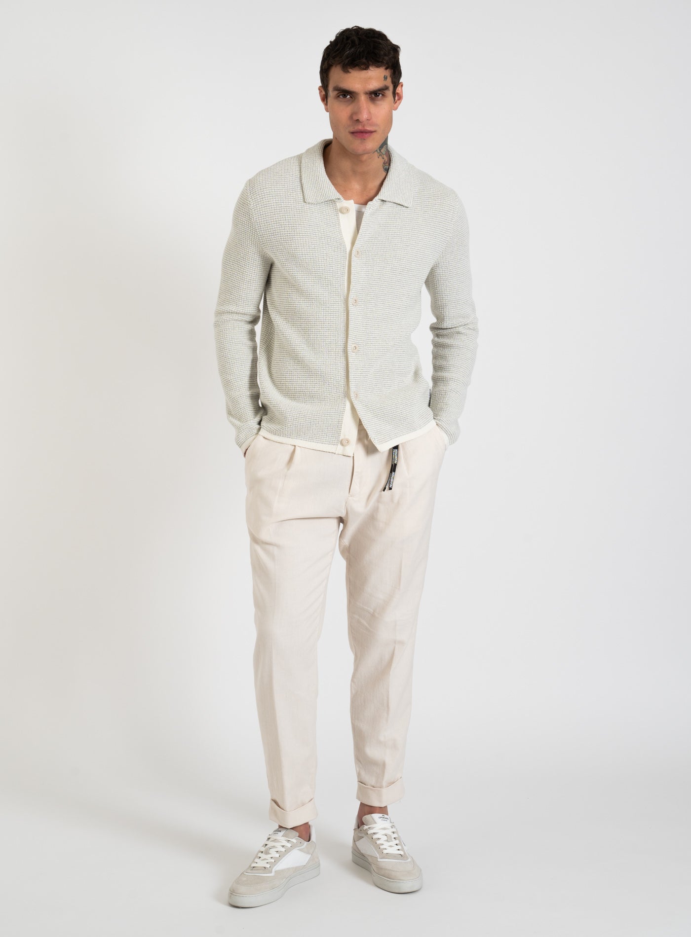 251-LOUIS-W 30041746