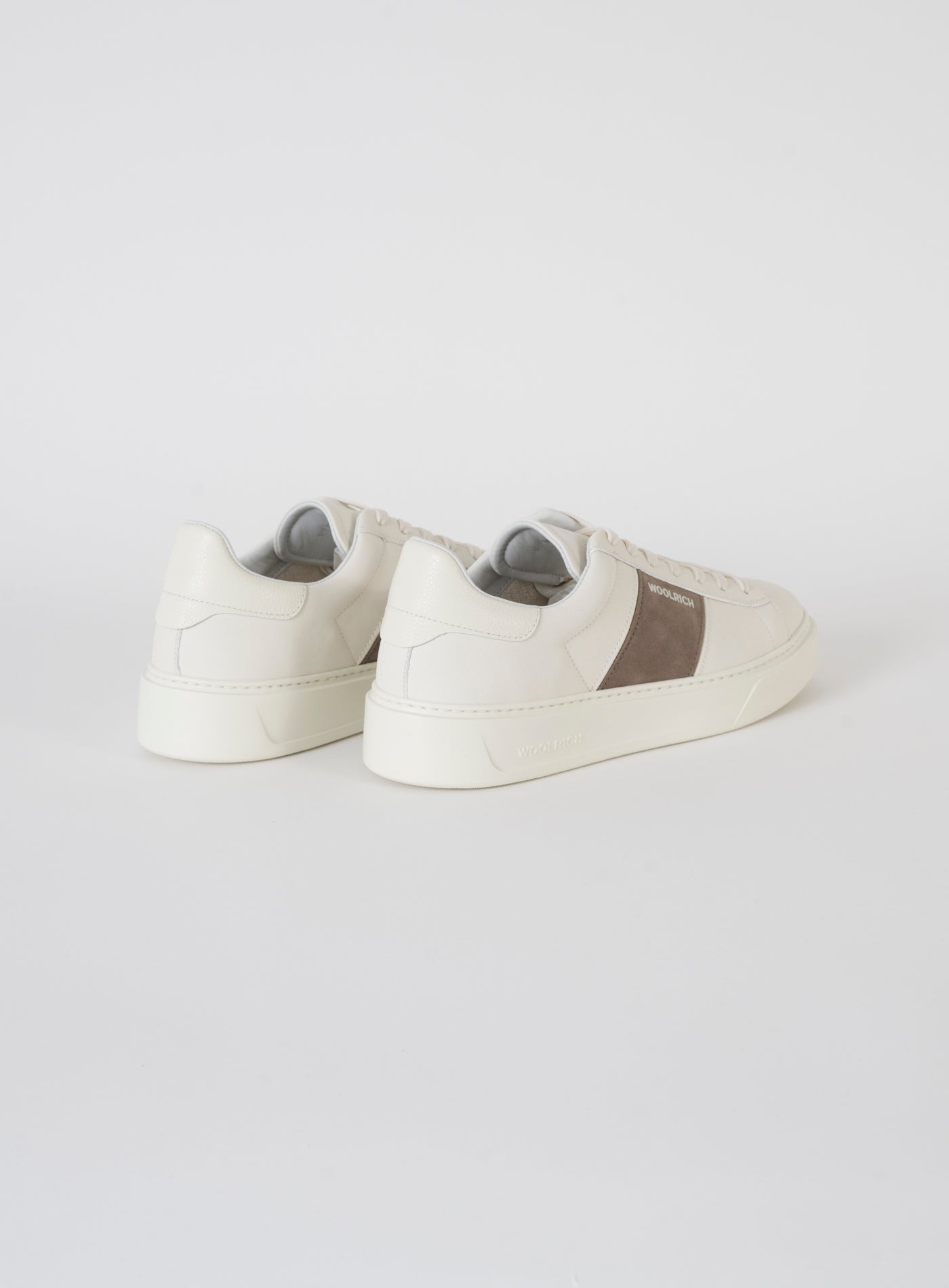 251-WFM251.002.2030 CLASSIC COURT MAN