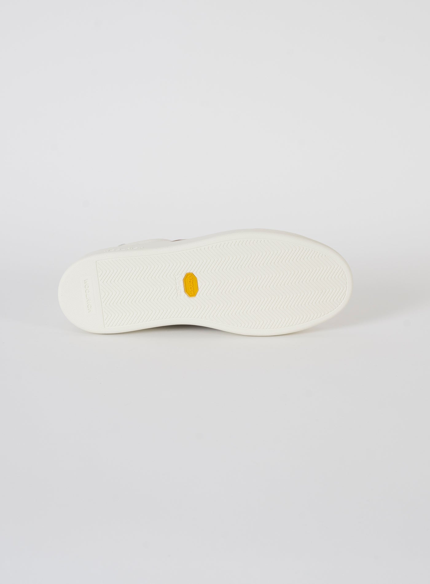 251-WFM251.002.2030 CLASSIC COURT MAN