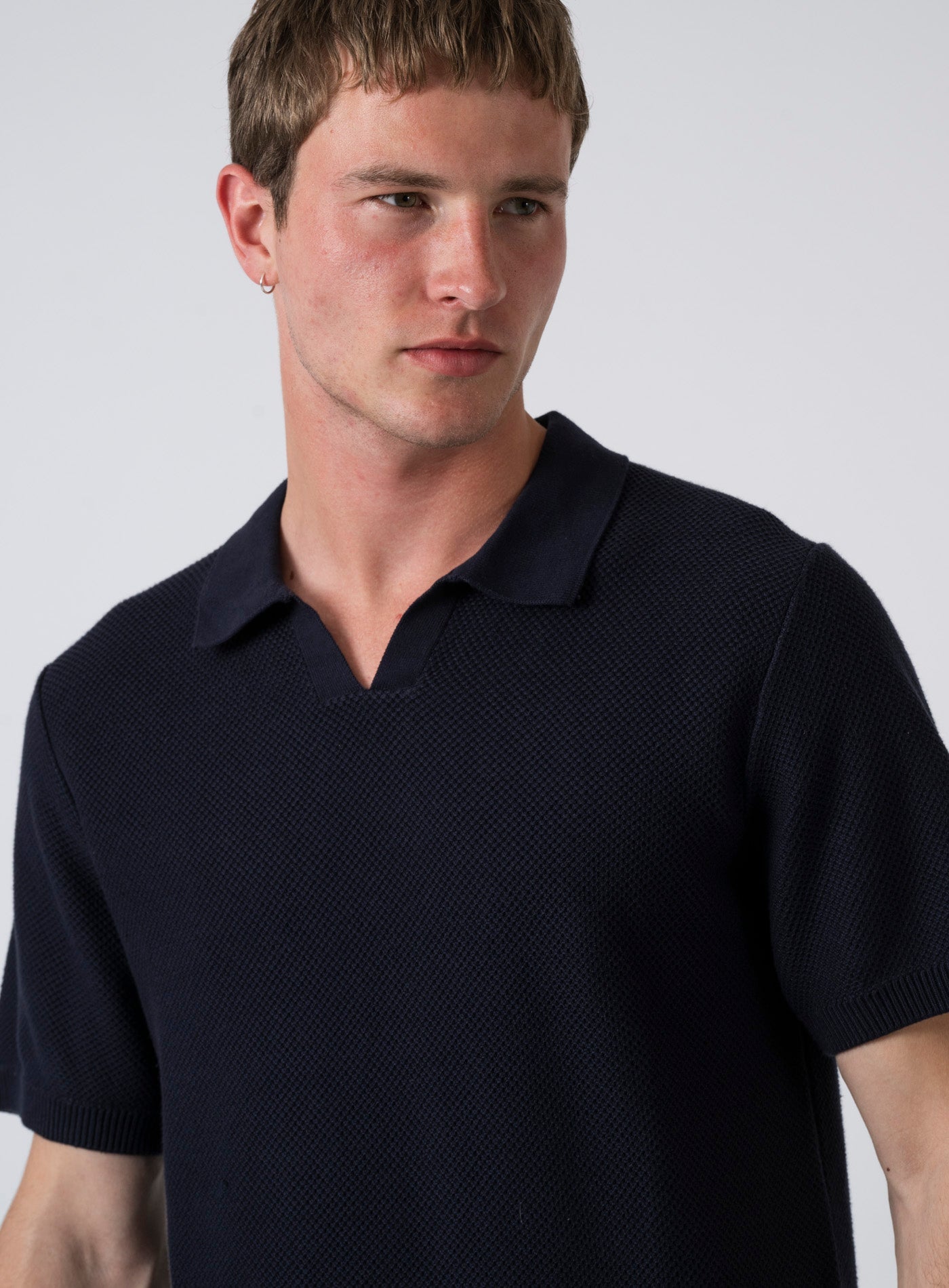 251-CCEASTON KNIT SPLIT NECK SS 12273012