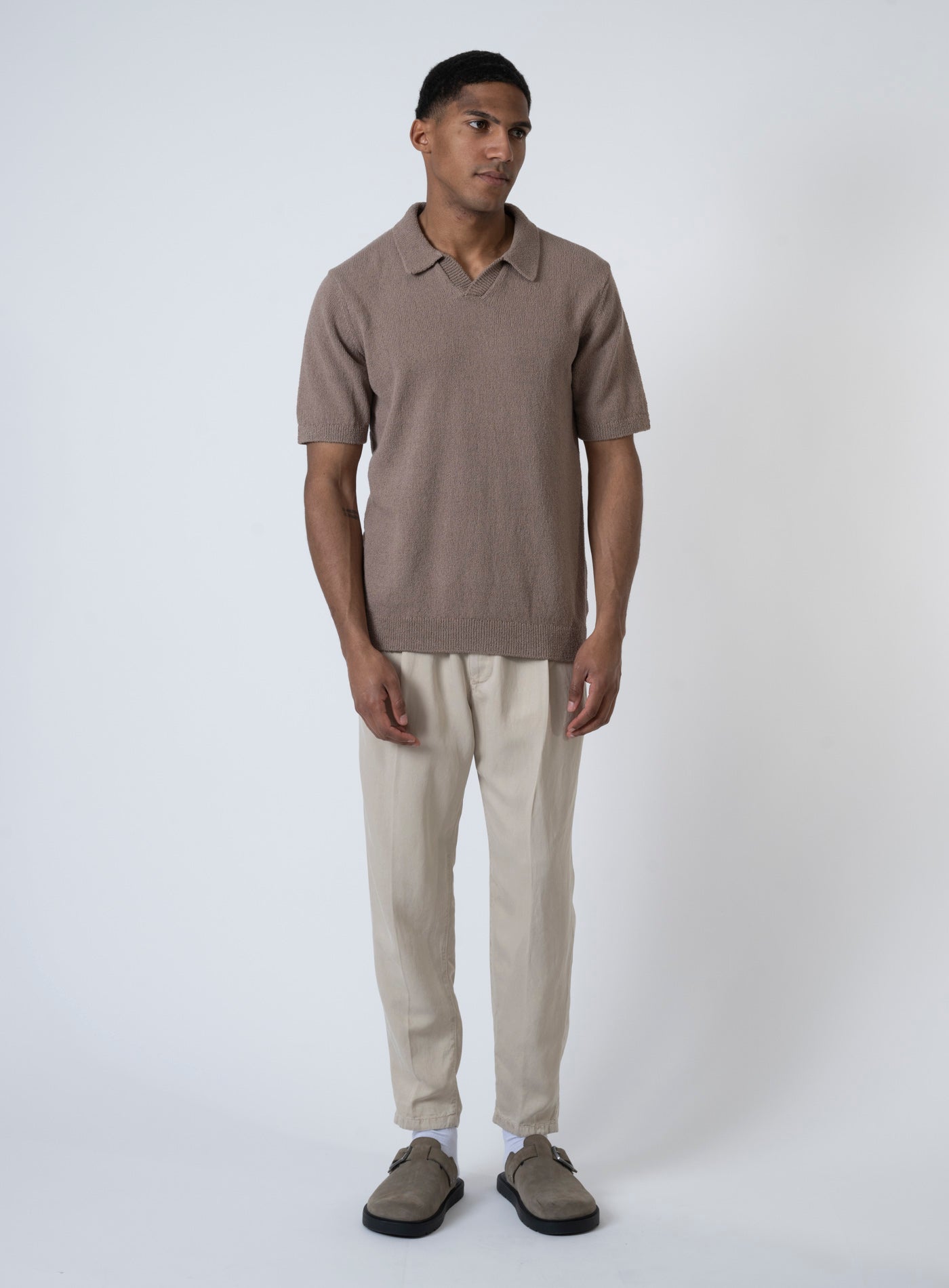 251-CCWILDER KNIT SPLIT NECK SN 12272274