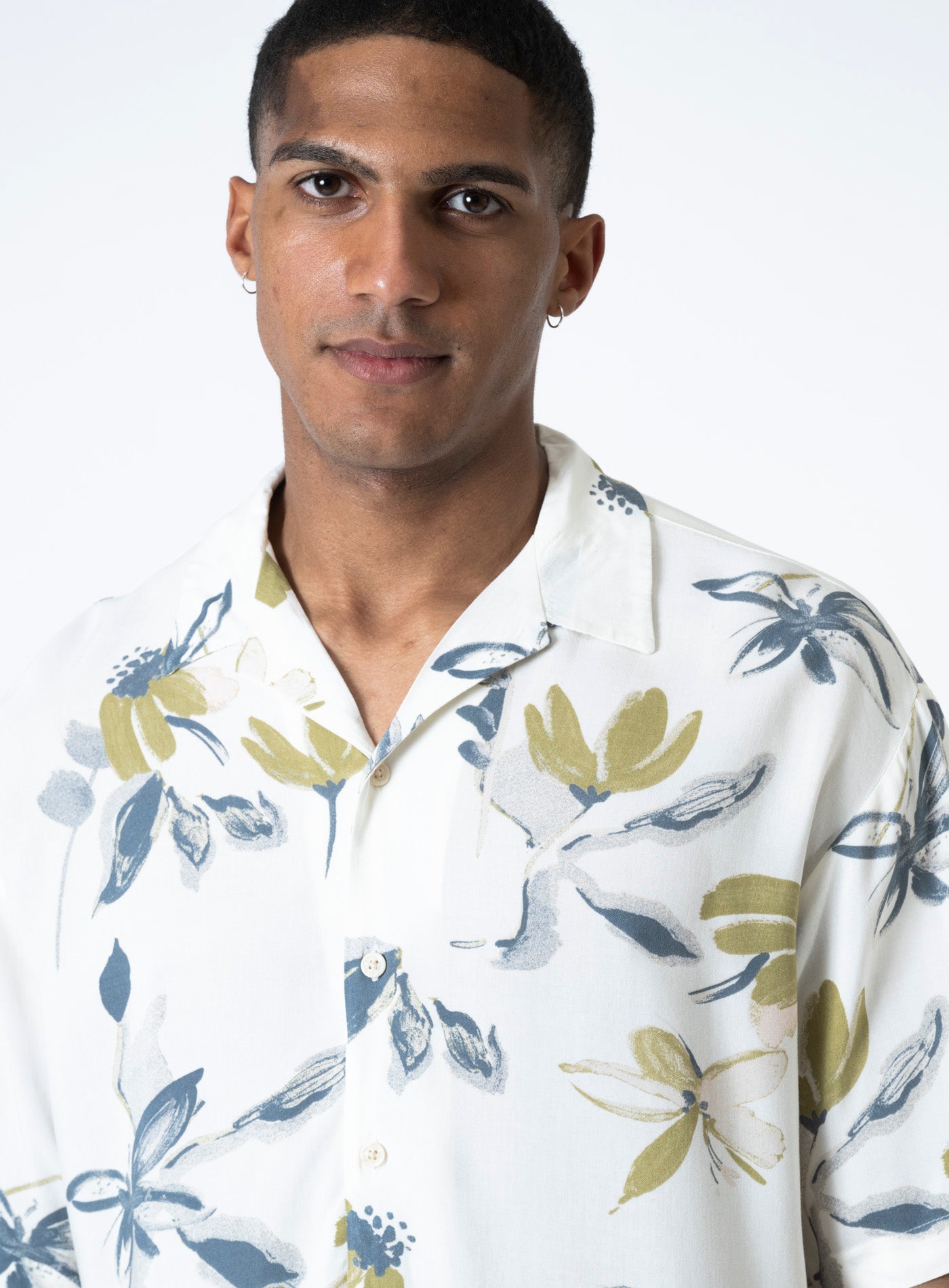 251-LUKE VARENNA AOP SHIRT SS 12271111