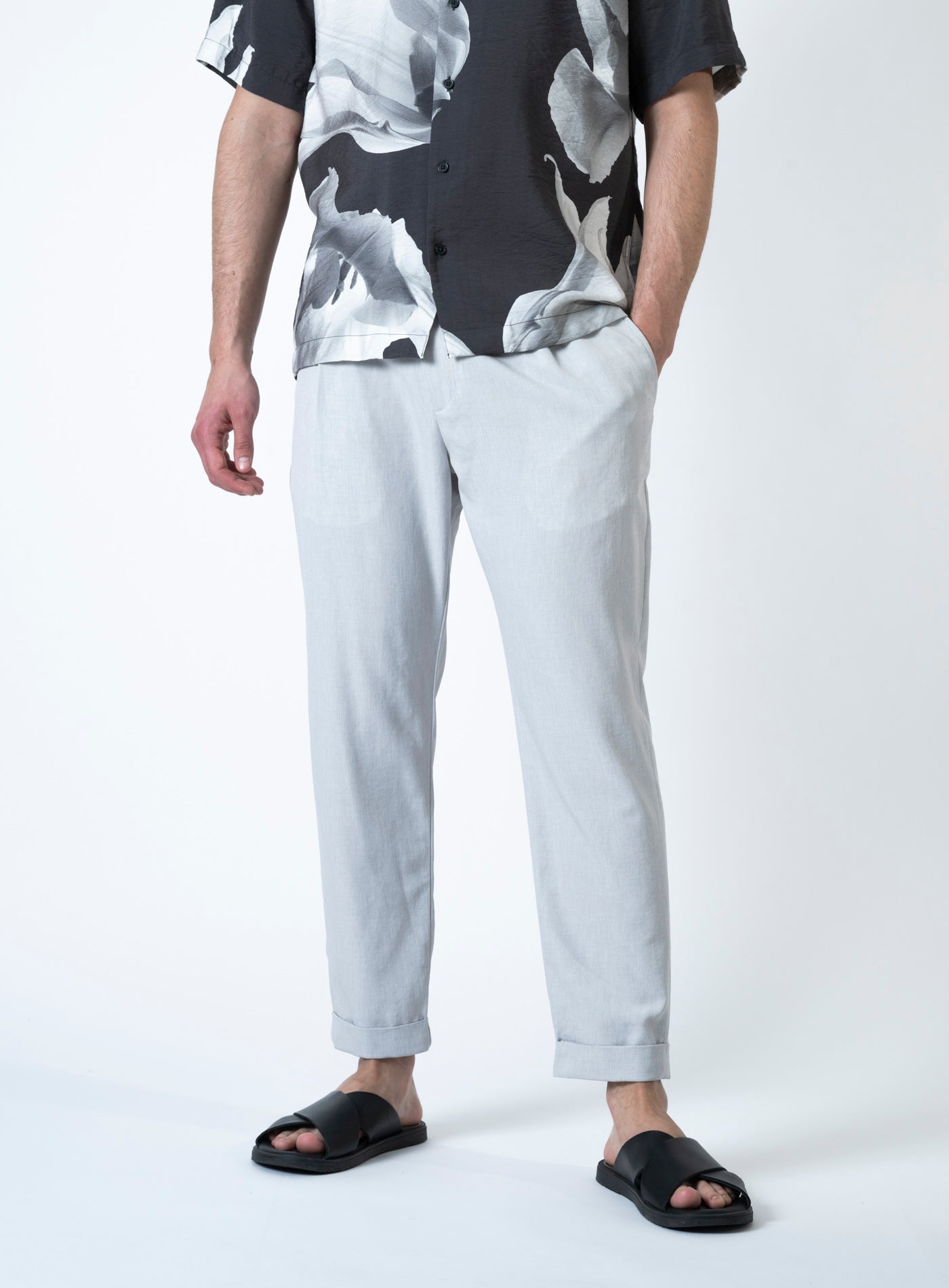 251-LOUIS-W 30046812