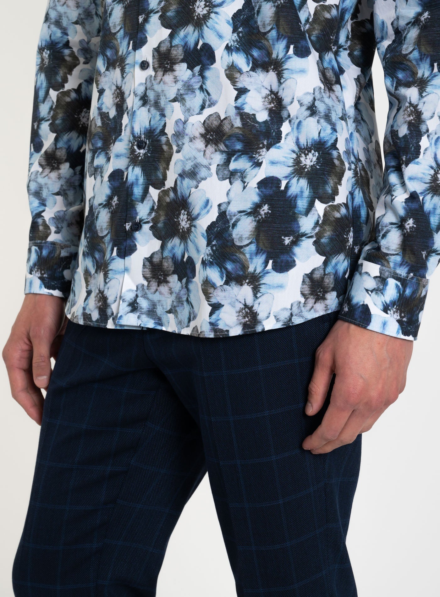 251-208474 FLORAL AOP