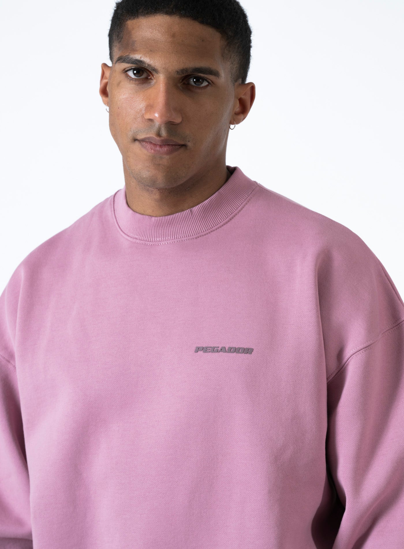 251-PGDR-1104 LOGO OS-SWEATER