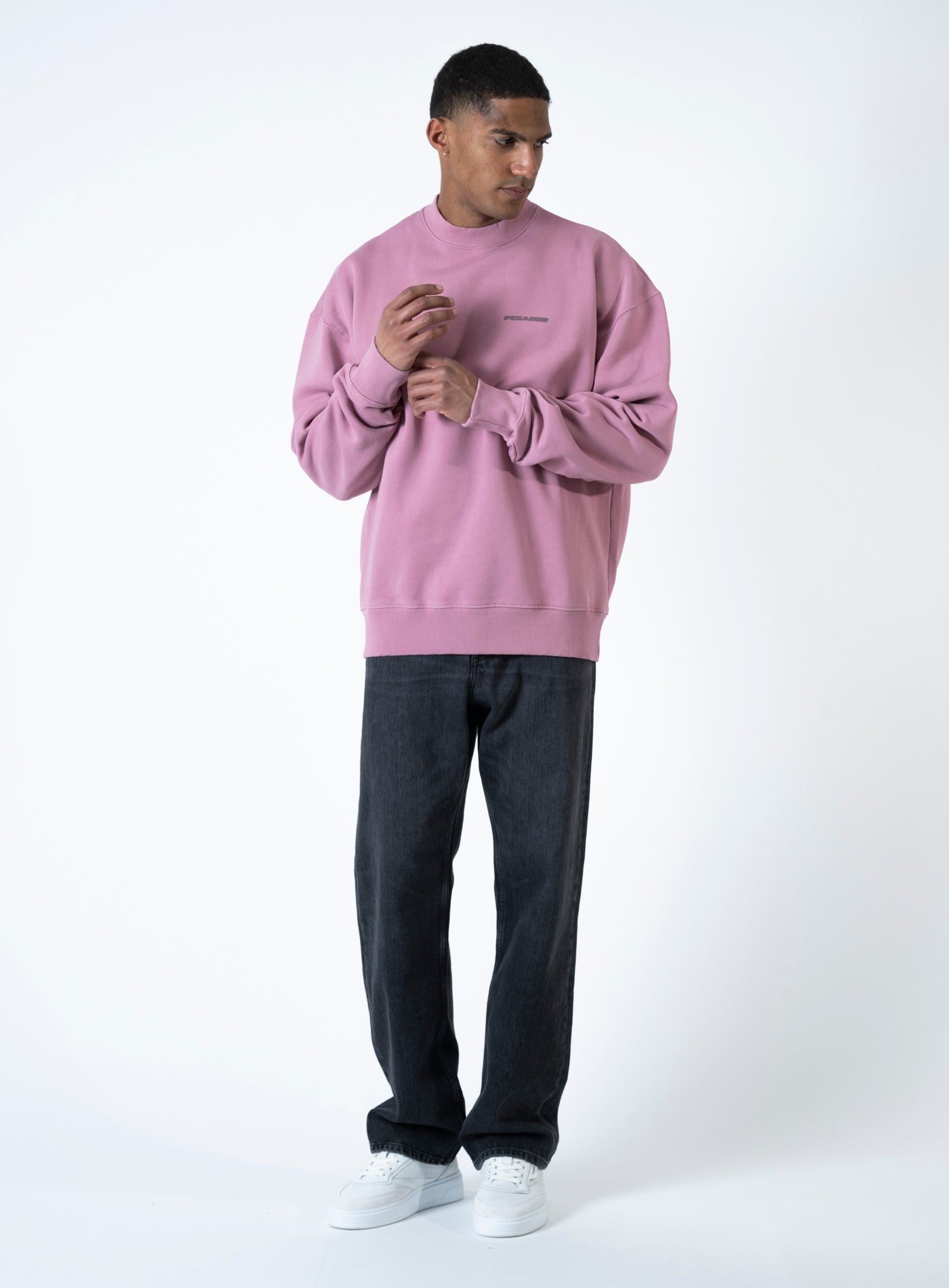 251-PGDR-1104 LOGO OS-SWEATER