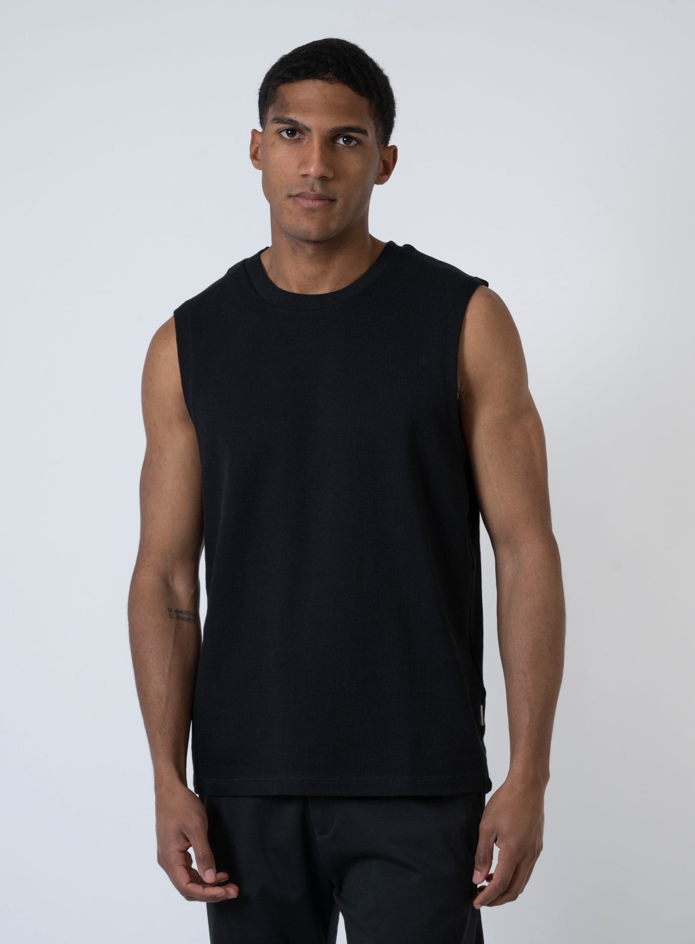251-JORHYDRA SLEEVELESS 12277254