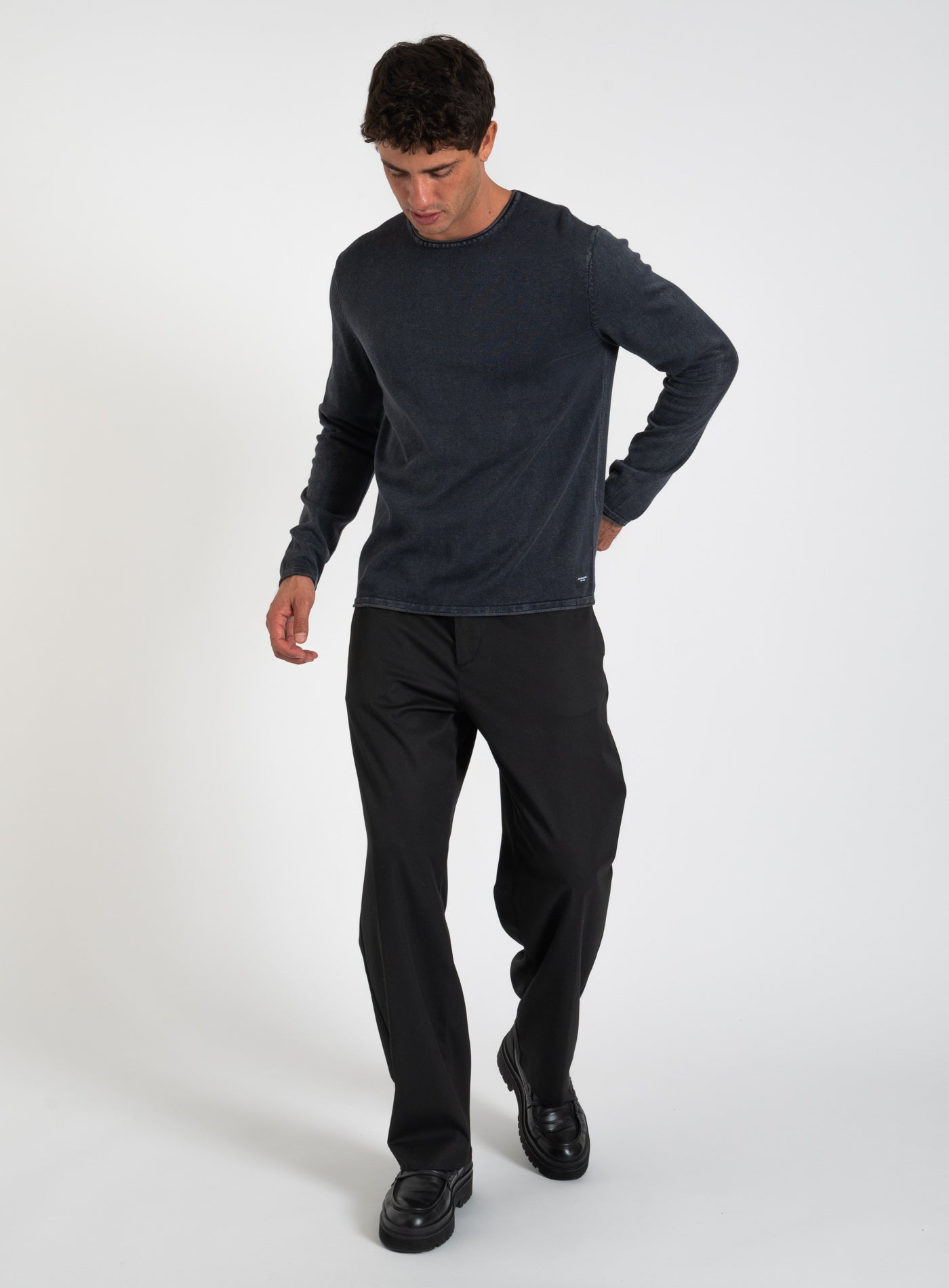 251-LEO KNIT 12174001